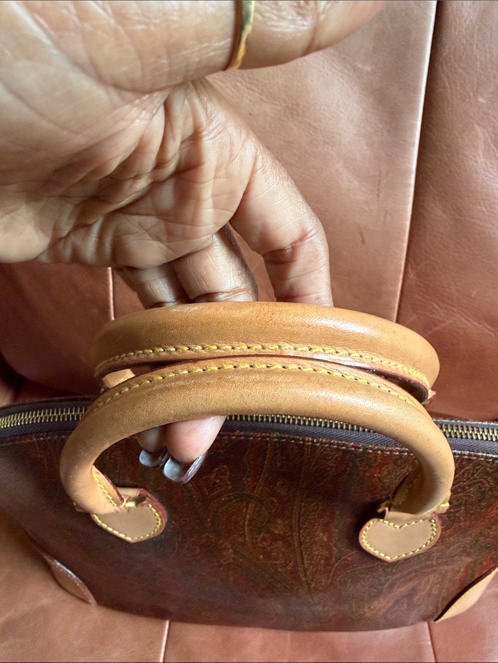 Beautiful Etro Paisley Dome Satchel with Tan Trim - Picture 5 of 10